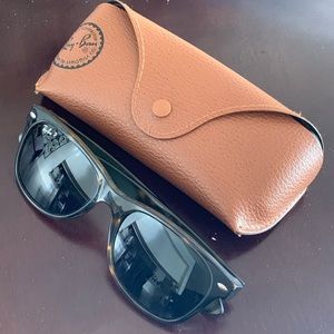 Ray Ban Polarized “New Wayfarer”